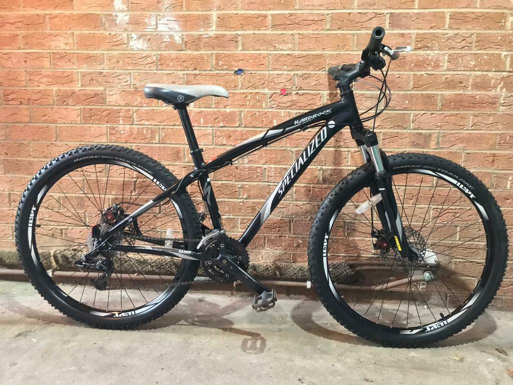 specialized hardrock sport mountain bike